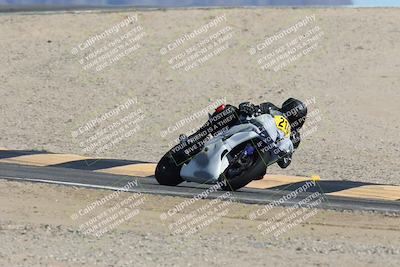 media/Oct-05-2025-CVMA (Sun) [[beeef4f201]]/Race 15-Amateur Formula Middleweight/